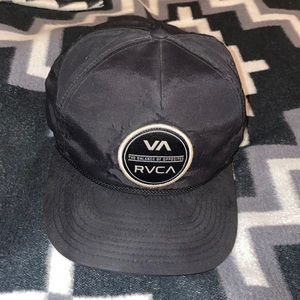 🌊RVCA WINDBREAKER HAT🌊